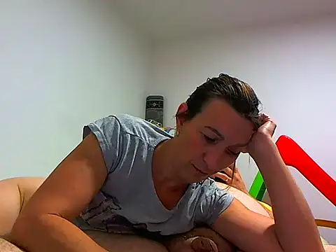 Kassandra mike online show from November 27, 7:05 pm