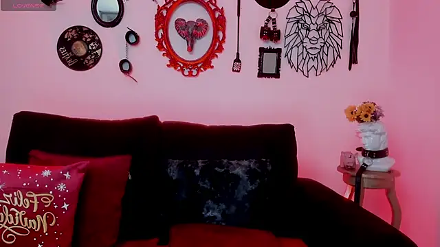 Snapshot of Diosa_Alexandraa chatting on December 21, 2:58 pm Diosa Alexandraa online show from December 21, 2:58 pm