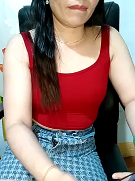 Blythe 69 online show from March 7, 11:24 pm