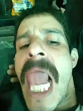 Snapshot of LongDickZee562 chatting on December 10, 5:22 pm LongDickZee562 online show from December 10, 5:22 pm