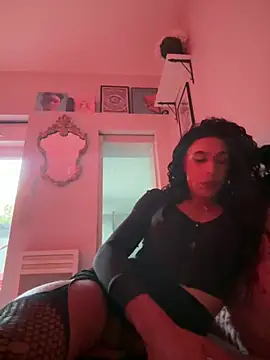 Samia31 online show from April 13, 6:24 pm