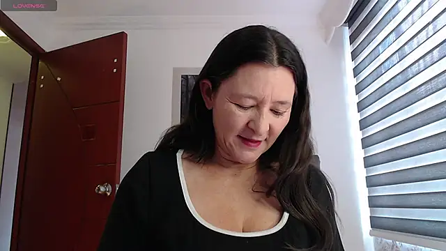  Alice Horny Gh online show from April 4, 5:54 pm