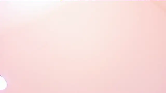 Snapshot of your_khloe chatting on February 25, 2:05 pm your khloe online show from February 25, 2:05 pm