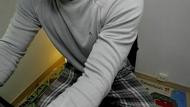 layneinchains online show from November 9, 10:13 am