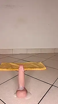 Perqueen online show from November 2, 9:50 pm