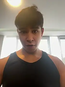 Snapshot of Bray_Kevin chatting on April 18, 7:07 pm Bray Kevin online show from April 18, 7:07 pm