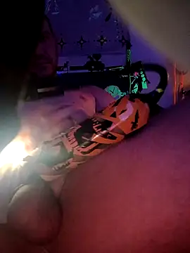 Ajhustler1xh online show from October 8, 6:38 pm