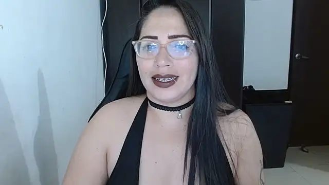 natashasmithe online show from November 9, 8:29 pm