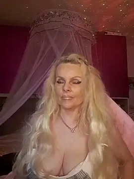 Angeldevilus online show from June 18, 12:11 am