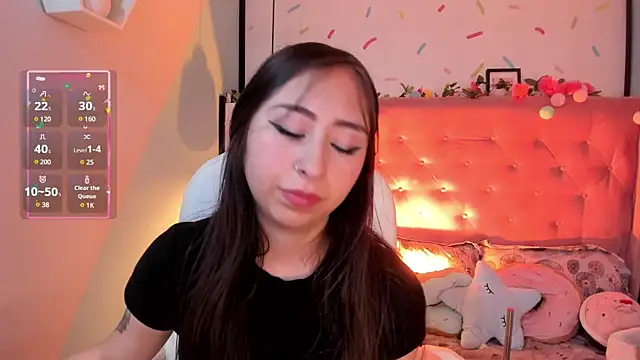  cloe martinez online show from February 5, 8:35 pm