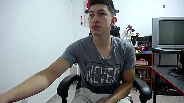 Iam yourbabyprincess XD online show from December 15, 8:35 pm