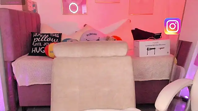 Hinataw33d01 online show from November 6, 4:02 am