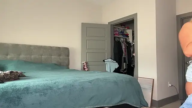 ElenaErickson online show from February 17, 7:42 pm