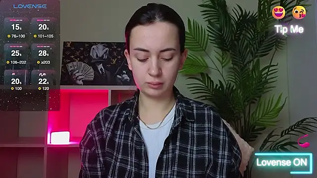 SweetieKendl online show from February 5, 11:59 am