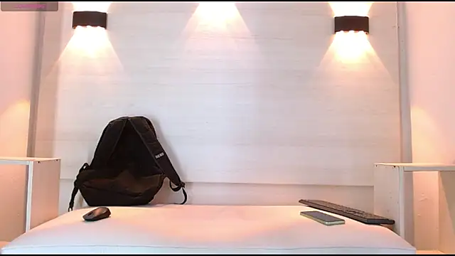 Snapshot of jeic_18 chatting on October 8, 4:04 pm jeic 18 online show from October 8, 4:04 pm