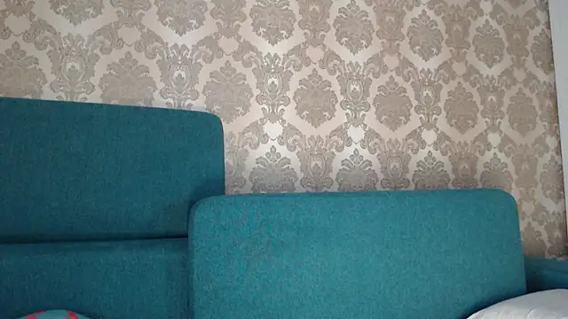 Louise Lavender online show from March 18, 9:52 am