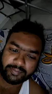 Snapshot of findmemylove chatting on January 17, 9:28 pm findmemylove online show from January 17, 9:28 pm