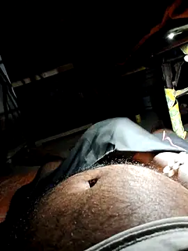 Snapshot of findmemylove chatting on February 26, 1:00 am findmemylove online show from February 26, 1:00 am