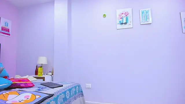 ClayrRosse online show from March 7, 12:26 am