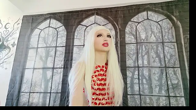 Snapshot of Stryxcy chatting on May 20, 3:18 pm Stryxcy online show from May 20, 3:18 pm