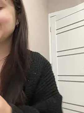 Snapshot of ellie_ssexy chatting on February 26, 4:47 am ellie ssexy online show from February 26, 4:47 am