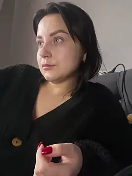 Snapshot of ellie_ssexy chatting on March 5, 4:56 am ellie ssexy online show from March 5, 4:56 am