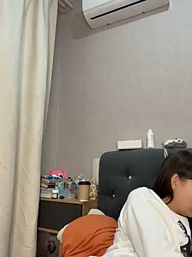 Snapshot of ellie_ssexy chatting on September 11, 9:26 pm ellie ssexy online show from September 11, 9:26 pm