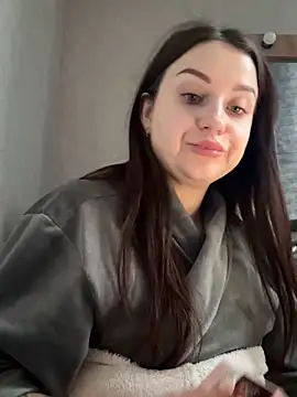 Snapshot of ellie_ssexy chatting on October 18, 4:15 am ellie ssexy online show from October 18, 4:15 am