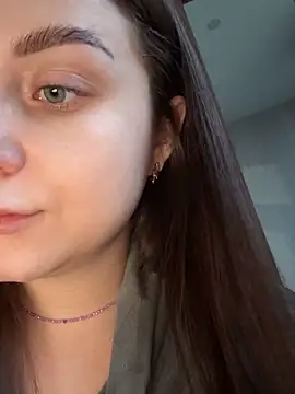 Snapshot of ellie_ssexy chatting on October 29, 4:15 am ellie ssexy online show from October 29, 4:15 am