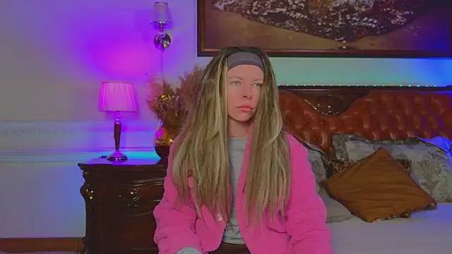 Real Tini online show from January 17, 6:07 am