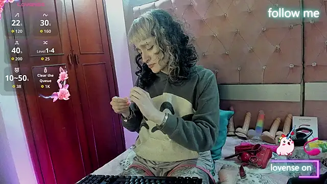 neeko princes online show from February 19, 12:34 pm