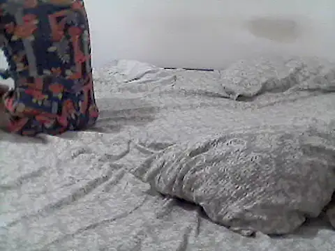 Snapshot of mariy_ chatting on March 10, 10:02 pm mariy  online show from March 10, 10:02 pm