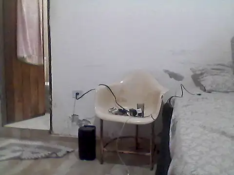 Snapshot of mariy_ chatting on October 15, 12:33 am mariy  online show from October 15, 12:33 am