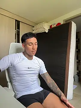 sendfer online show from April 9, 7:08 pm