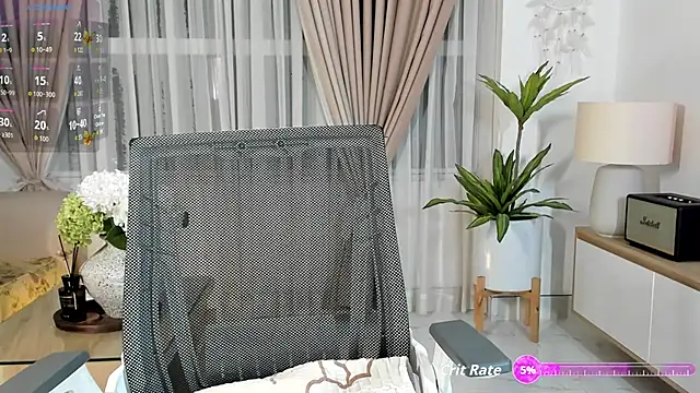 Snapshot of _Joliie_ chatting on June 26, 3:38 pm Joliie online show from June 26, 3:38 pm
