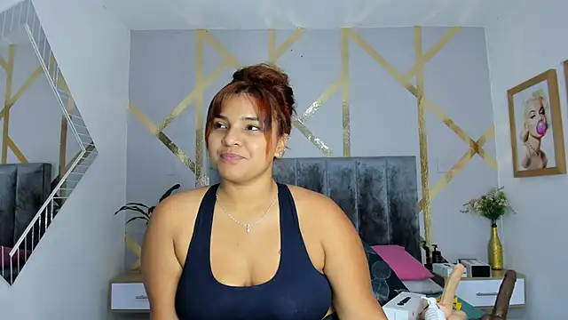 Snapshot of angelina_castroo chatting on January 16, 3:23 am angelina castroo online show from January 16, 3:23 am