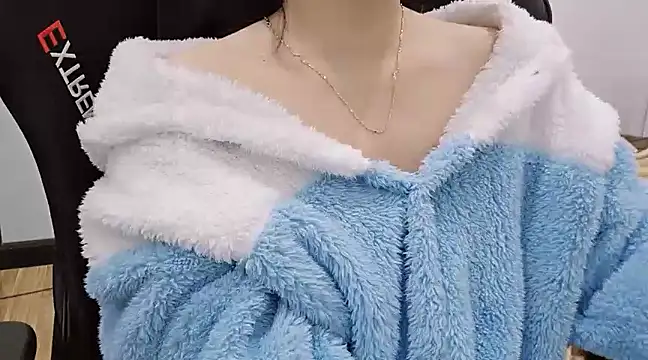 Kemmy babe20 online show from February 14, 2:23 pm