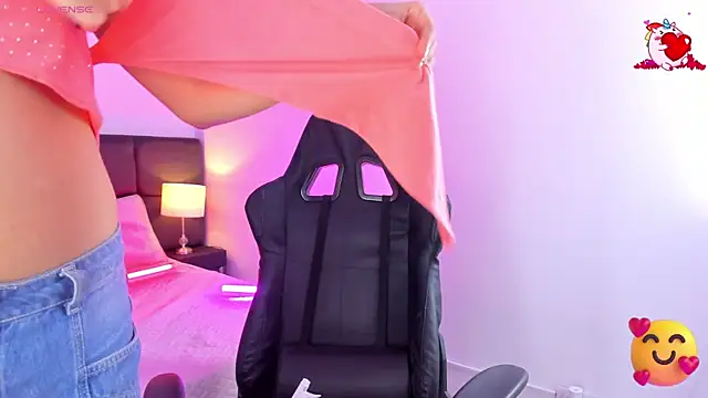 Megan Miles02 online show from March 22, 2:27 am