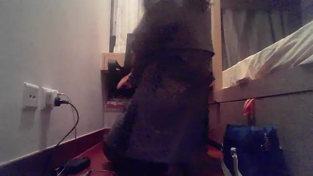 Snapshot of slut_cheese chatting on March 7, 3:39 pm slut cheese online show from March 7, 3:39 pm