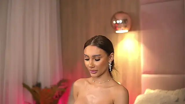 Snapshot of AvaHeath chatting on March 18, 1:32 am AvaHeath online show from March 18, 1:32 am