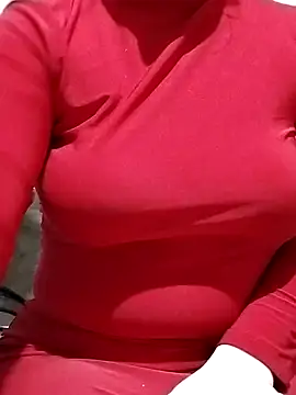 Elaa Su online show from December 8, 6:22 am