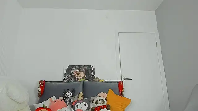 dolly ll online show from February 7, 4:35 pm