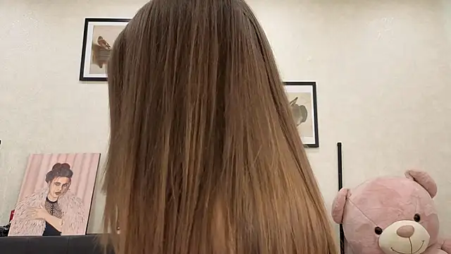 Snapshot of dolly_ll chatting on May 14, 1:40 pm dolly ll online show from May 14, 1:40 pm