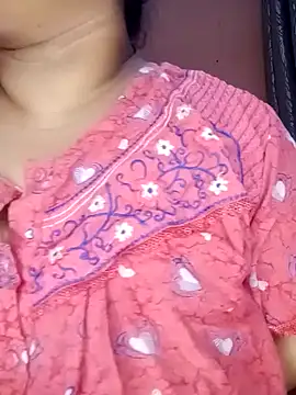 Snapshot of Ravina_patil1 chatting on January 14, 9:35 am Ravina patil1 online show from January 14, 9:35 am