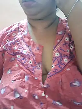 Snapshot of Ravina_patil1 chatting on January 14, 11:48 pm Ravina patil1 online show from January 14, 11:48 pm