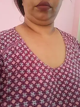 Ravina patil1 online show from April 14, 10:43 am