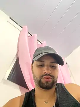 Snapshot of EuuupravcS2 chatting on September 27, 4:06 am EuuupravcS2 online show from September 27, 4:06 am