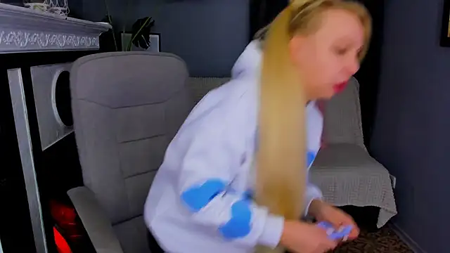 Anny Jey  online show from January 23, 5:45 am