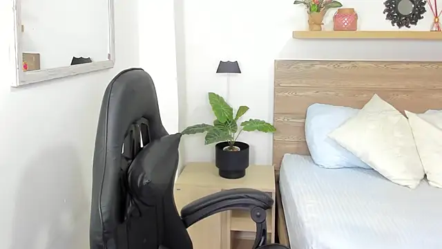 enma30  online show from February 24, 12:26 pm