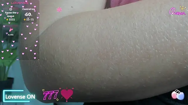Snapshot of enma30_ chatting on June 1, 7:37 pm enma30 online show from June 1, 7:37 pm